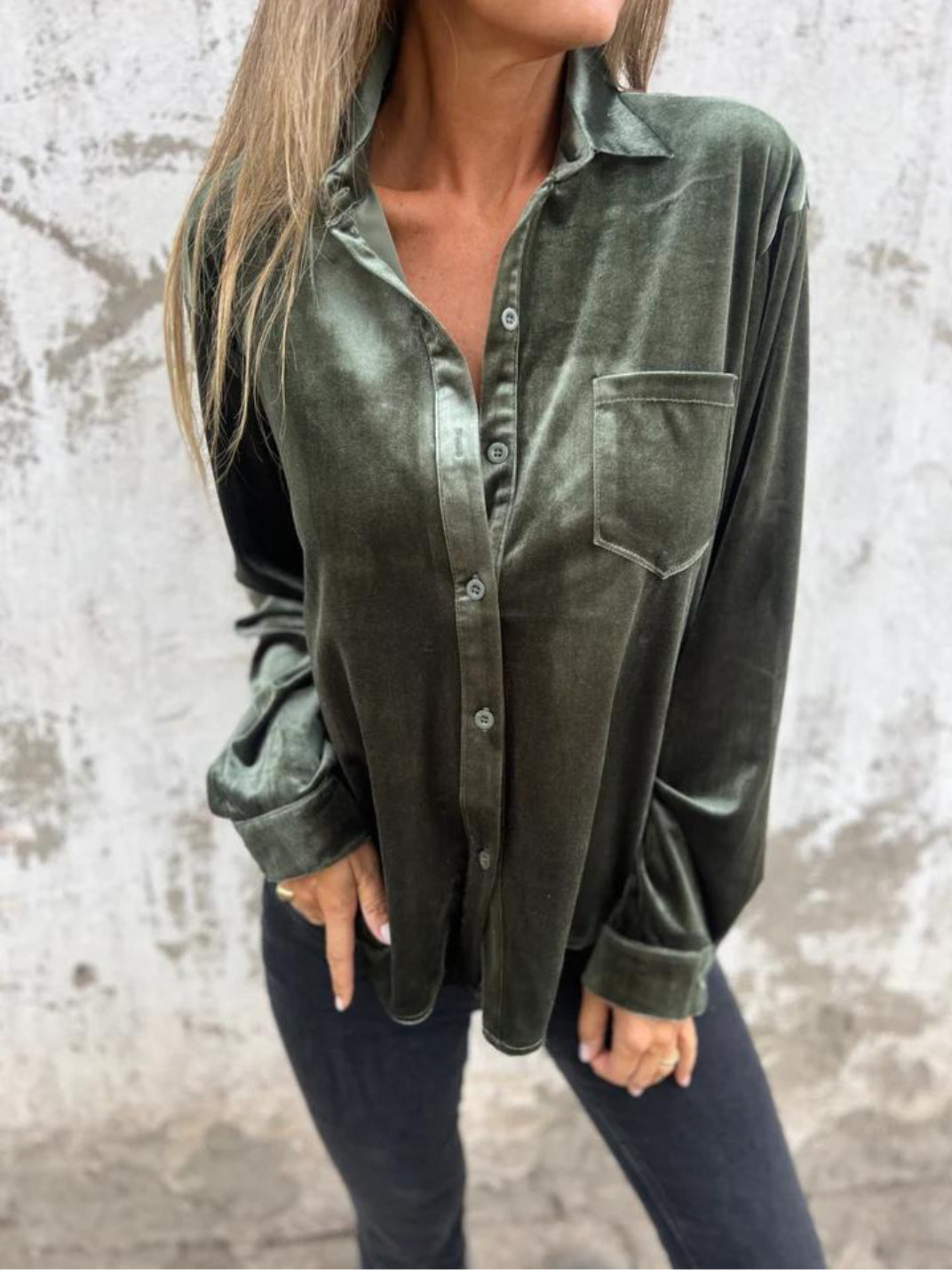 MARIANNE – VELVET BLOUSE