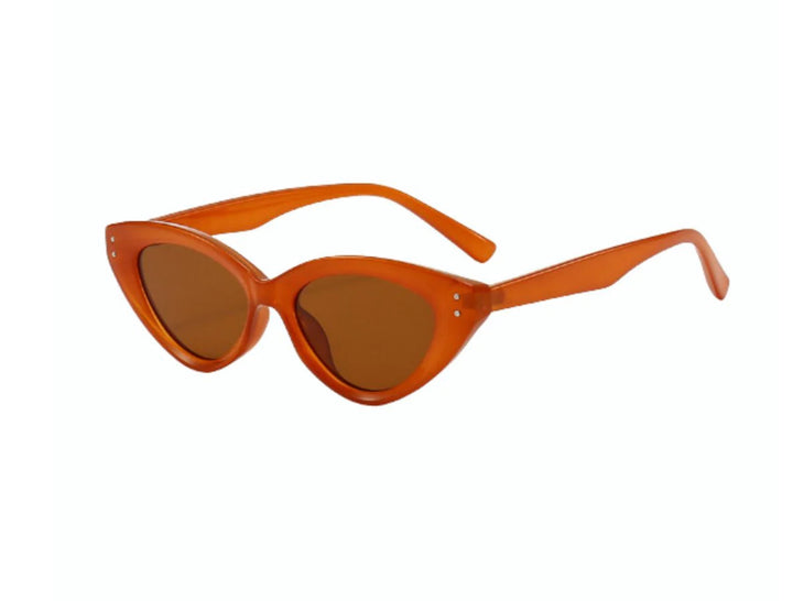 SHE'S CHIC CAT EYE SUNGLASSES