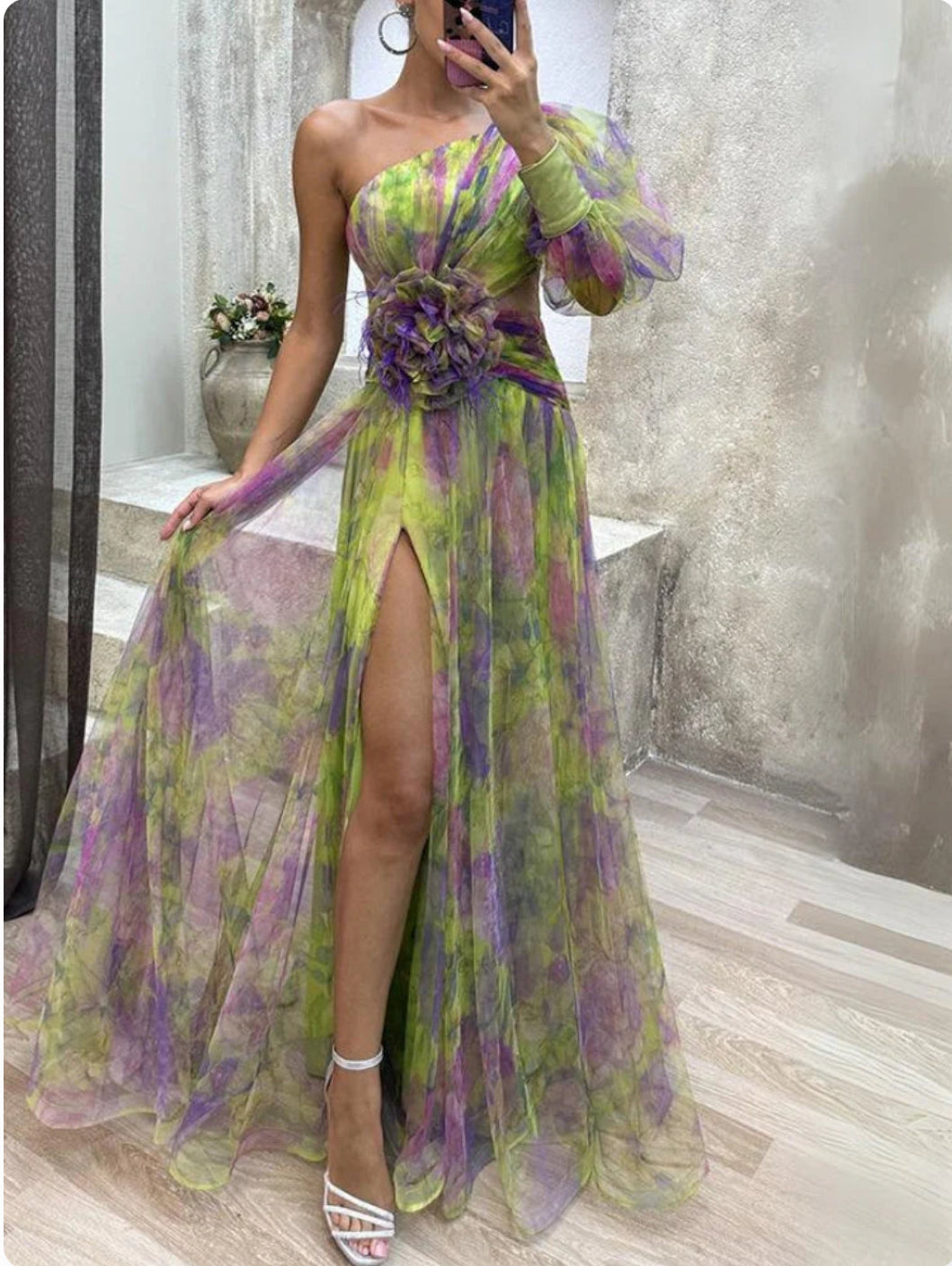 ROBE ÉLÉGANTE ET ÉPOUSTOUFLANTE