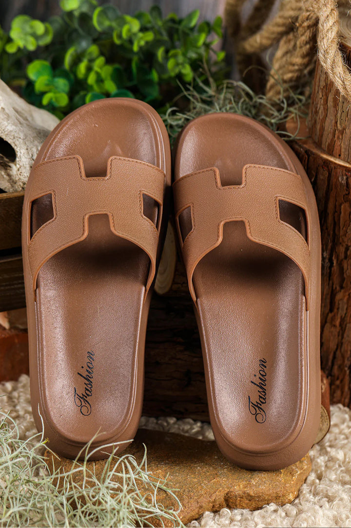NIA / PLATFORM SANDALS