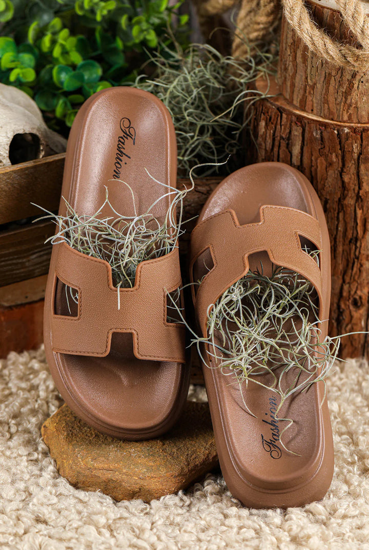 NIA / PLATFORM SANDALS