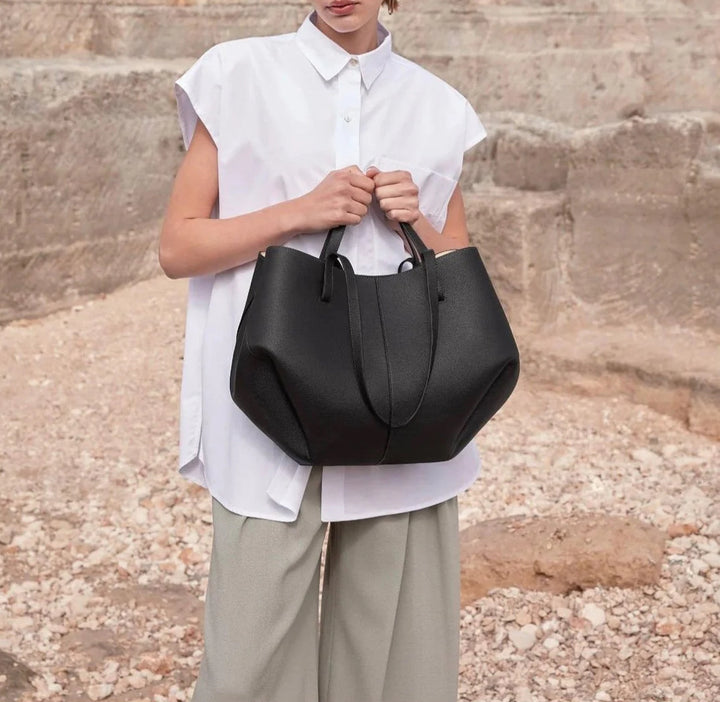 ARACELI - LARGE CAPACITY SHOULDER BAG