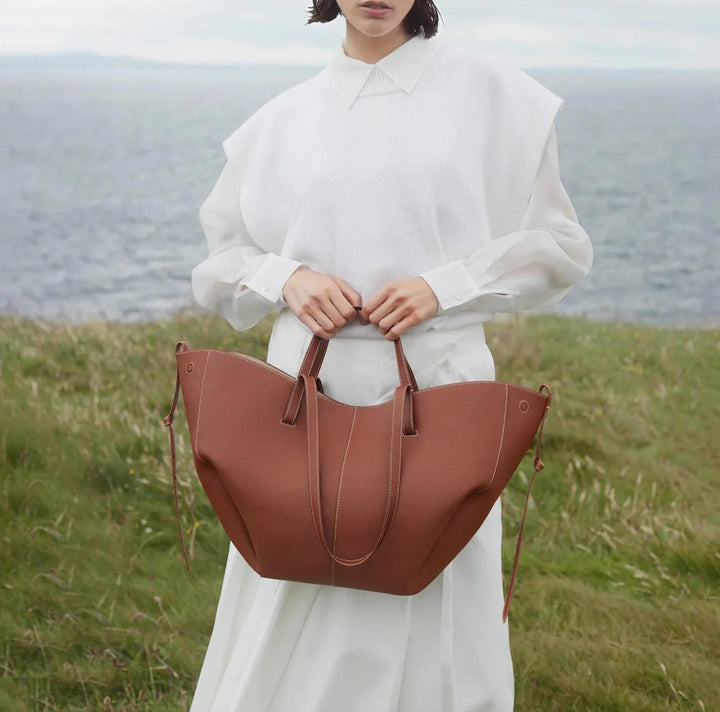 ARACELI - LARGE CAPACITY SHOULDER BAG