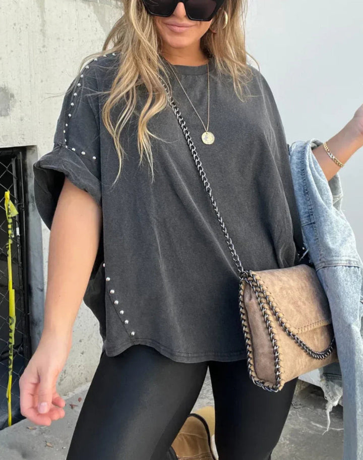 BELLA - STUDDED OVERSIZED TEE