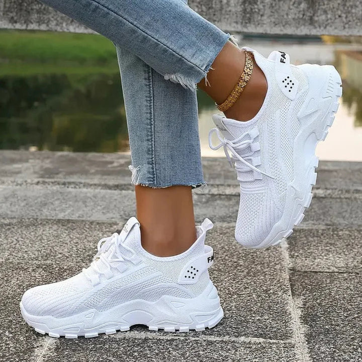 ROSIE - SOFT ORTHOPEDIC SNEAKERS